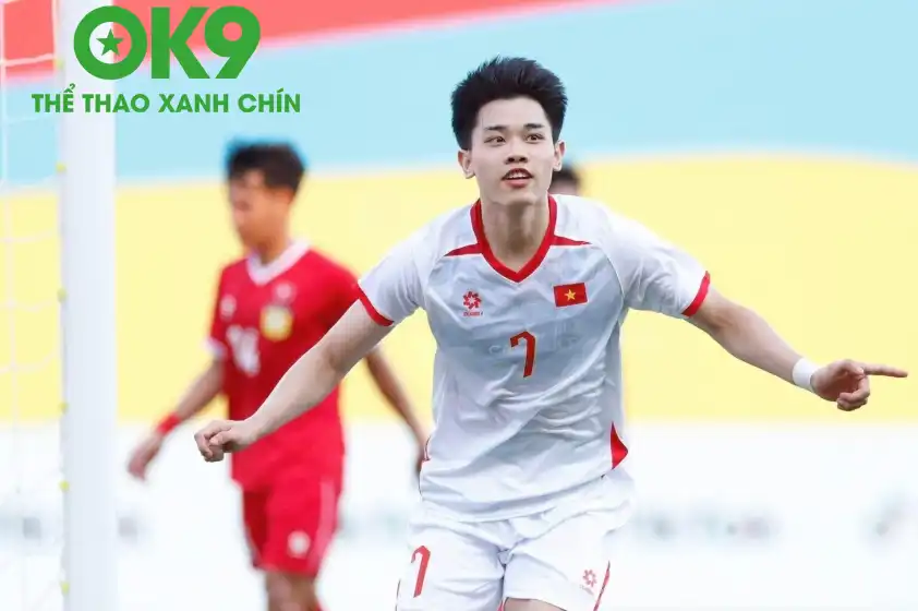 Đình Bắc tỏa sáng khi ghi cả 2 bàn thắng cho U22 Việt Nam Đình Bắc tỏa sáng khi ghi cả 2 bàn thắng cho U22 Việt Nam